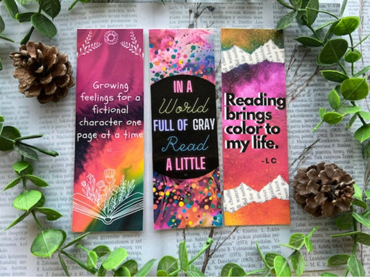 April 2022 Monthly Bookmark Club  Theme: Colorful